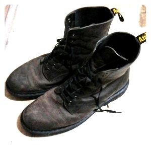 Dr. Martens Air Wair Boots